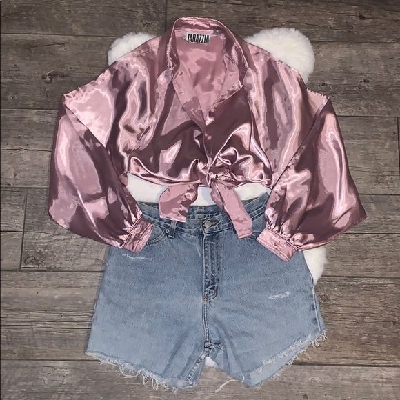 Vintage Tops - Vintage Dusty Rose Button Up
